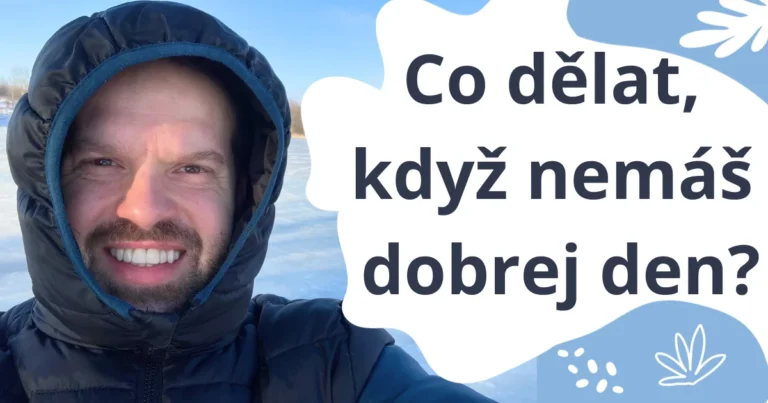 Náhledový obrázek článku pod názvem "Špatnej den? Vyvětrej se…" Na fotce je pan Melichárek v kapuci.